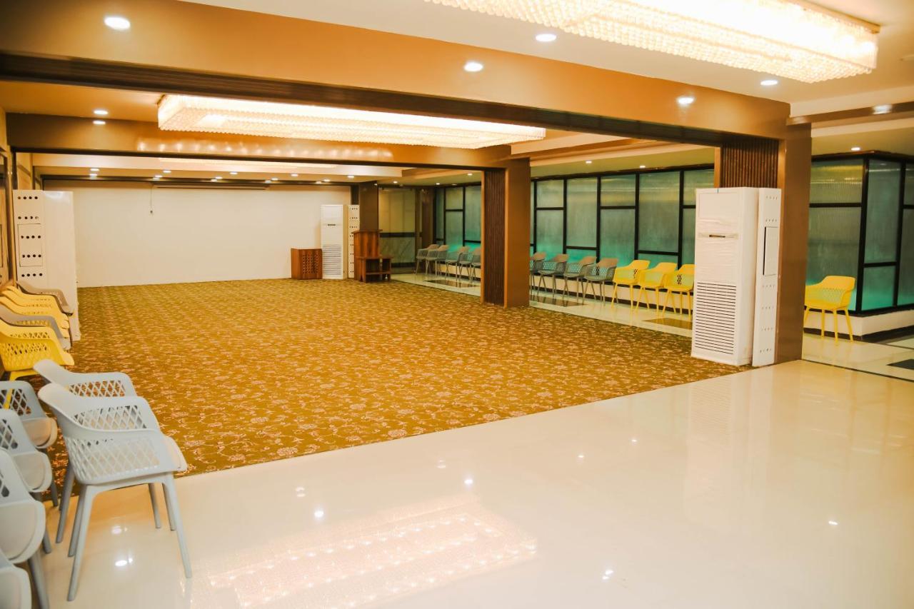 Hotel Tirth By Sonu'S اوجاين المظهر الخارجي الصورة